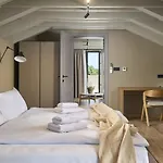 Villa Madora
