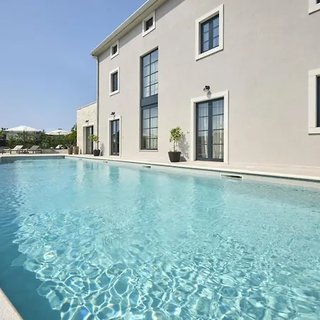 Villa Madora *